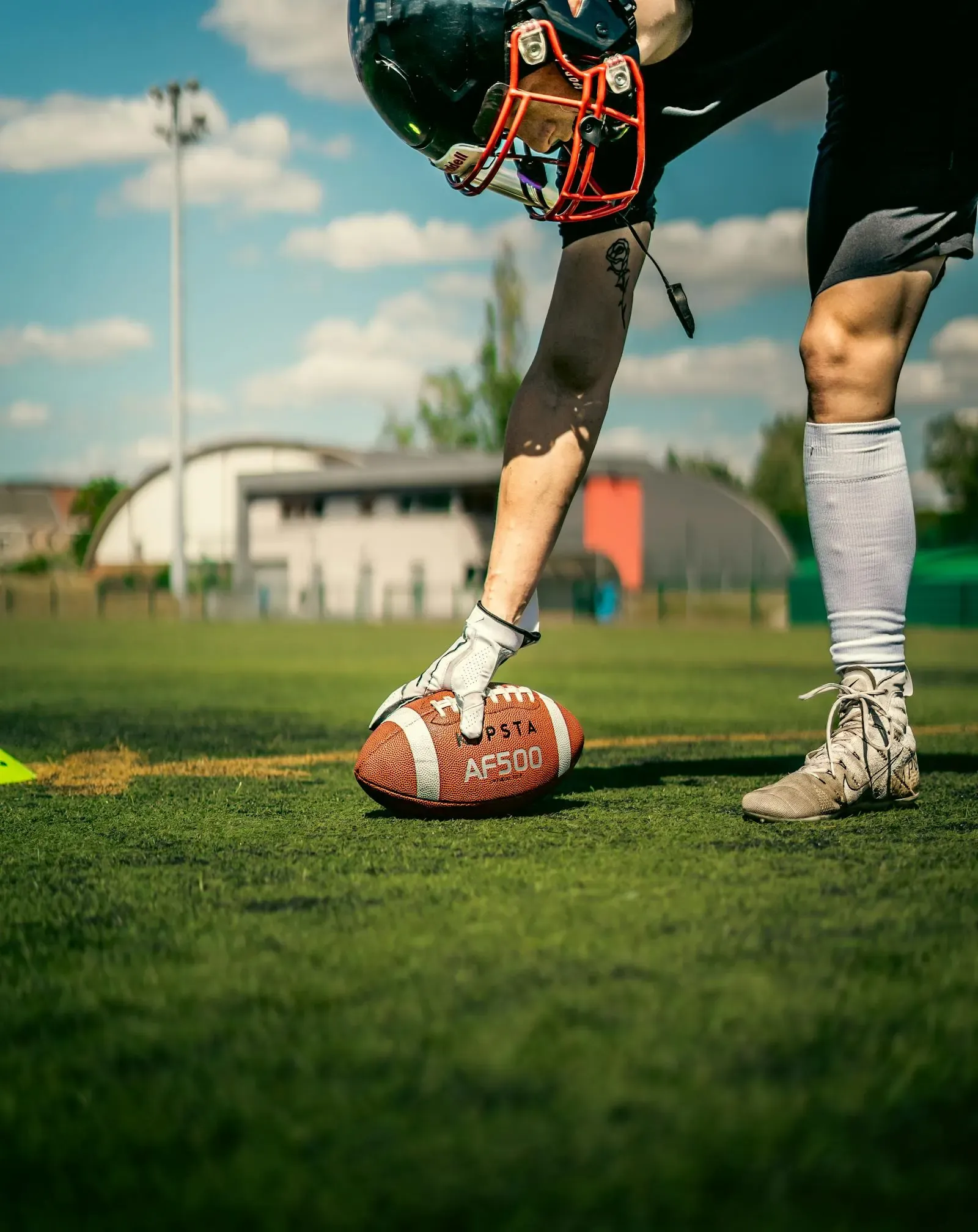 How to Manage a Football Team: Tips for Youth and Adult Coaches